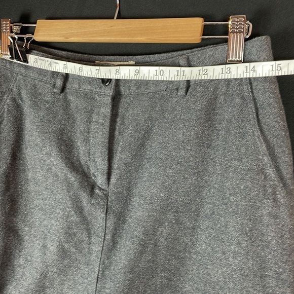 L. L. Bean women’s classic straight size 4 petite skirt, fully lined with pocket - Picture 8 of 11